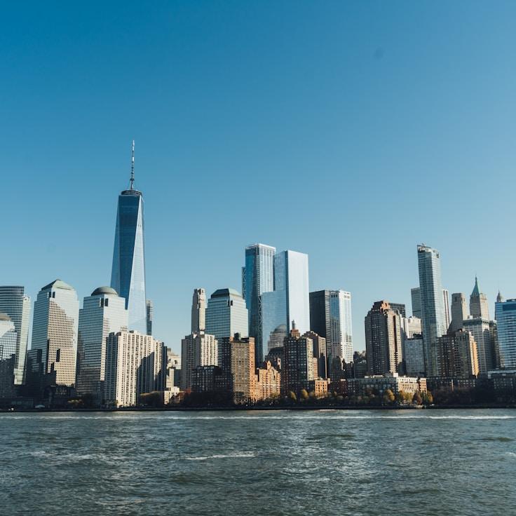 Family routine and school logistics in Madrid